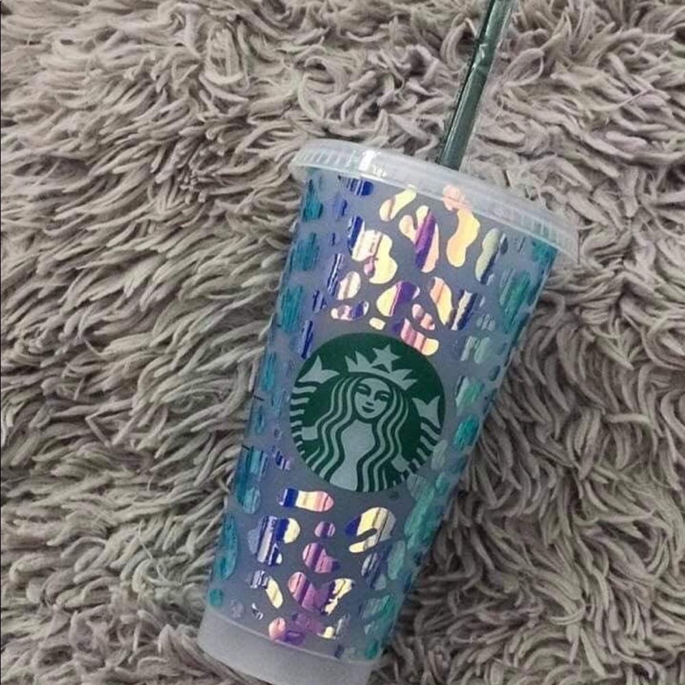 Leopard cup